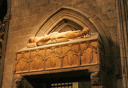 Tomba de Ramon Berenguer II a la Catedral de Girona